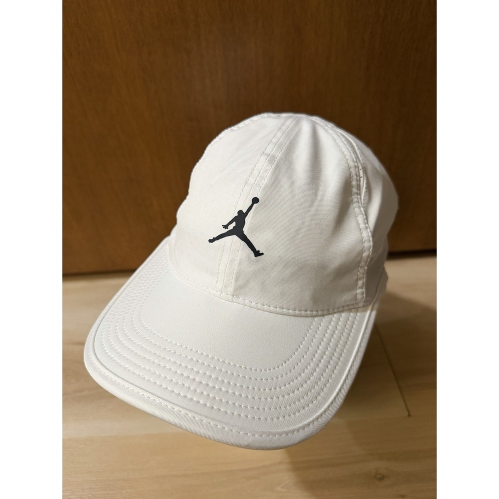 Nike Jordan Adult Unisex Dri-Fit Club Unstructured Cap S/M White Black Logo